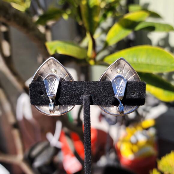 Vtg Yves Saint Laurent Earrings YSL 90s Runway Pearl Silver Teardrop Clip Ons - Picture 3 of 9